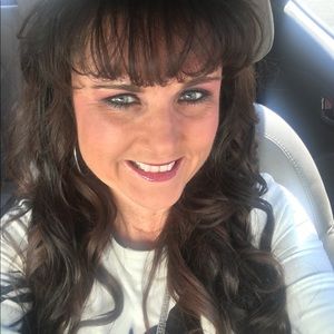 Meet your Posher, Jana